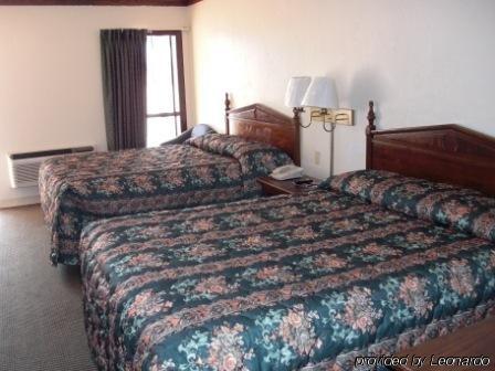 Stratford House Inn Edmond Ruang foto
