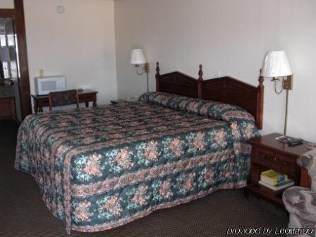 Stratford House Inn Edmond Ruang foto